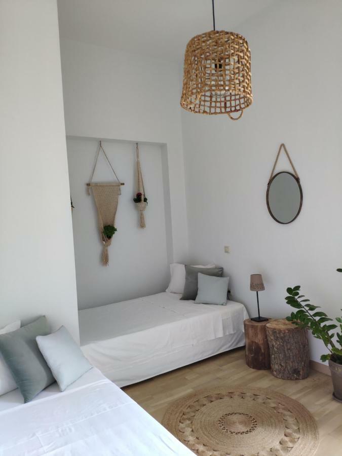 Olive Tree Cottage 2 Néa Péramos エクステリア 写真